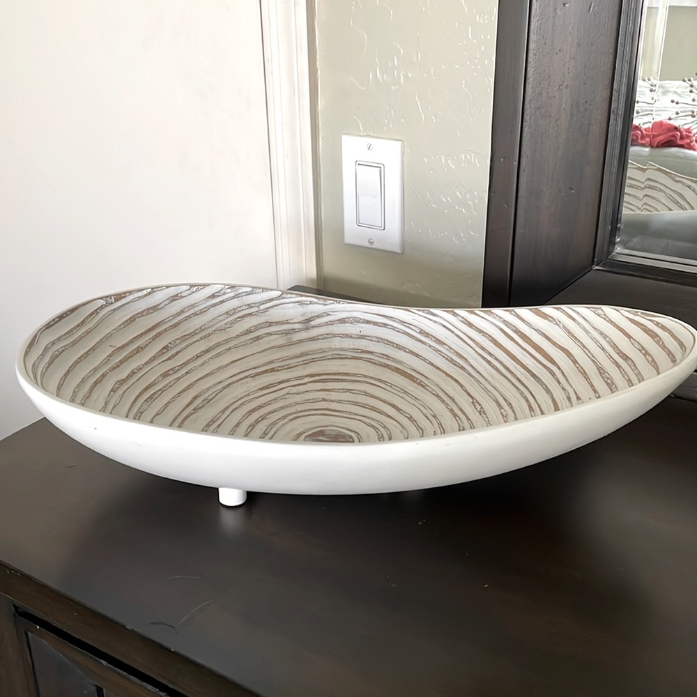 Decorative table piece aluminum